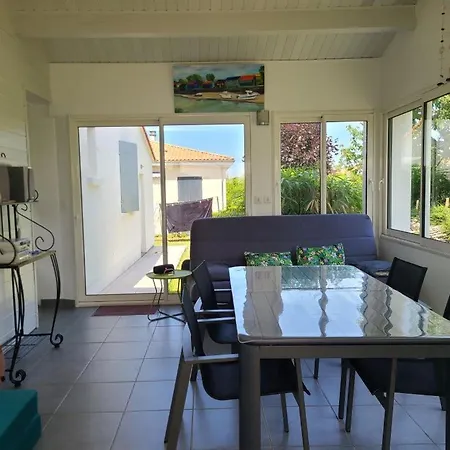 Maison Bord De A St Palais Holiday home *